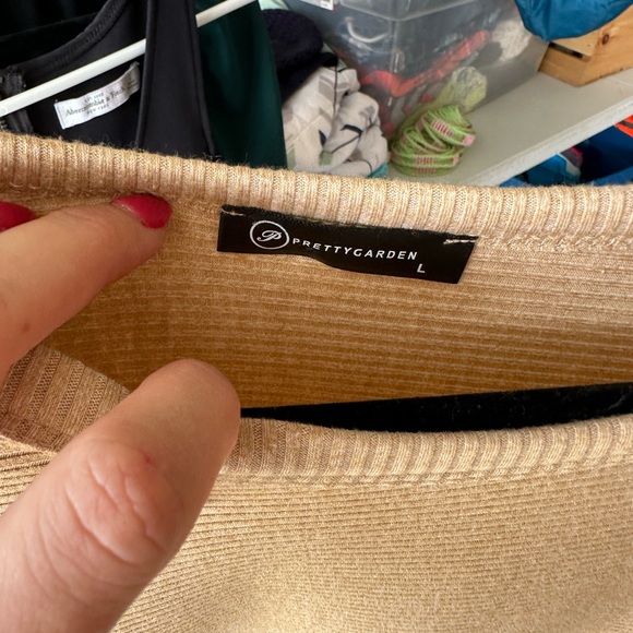 EUC tan lounge set size Large - Picture 4 of 6